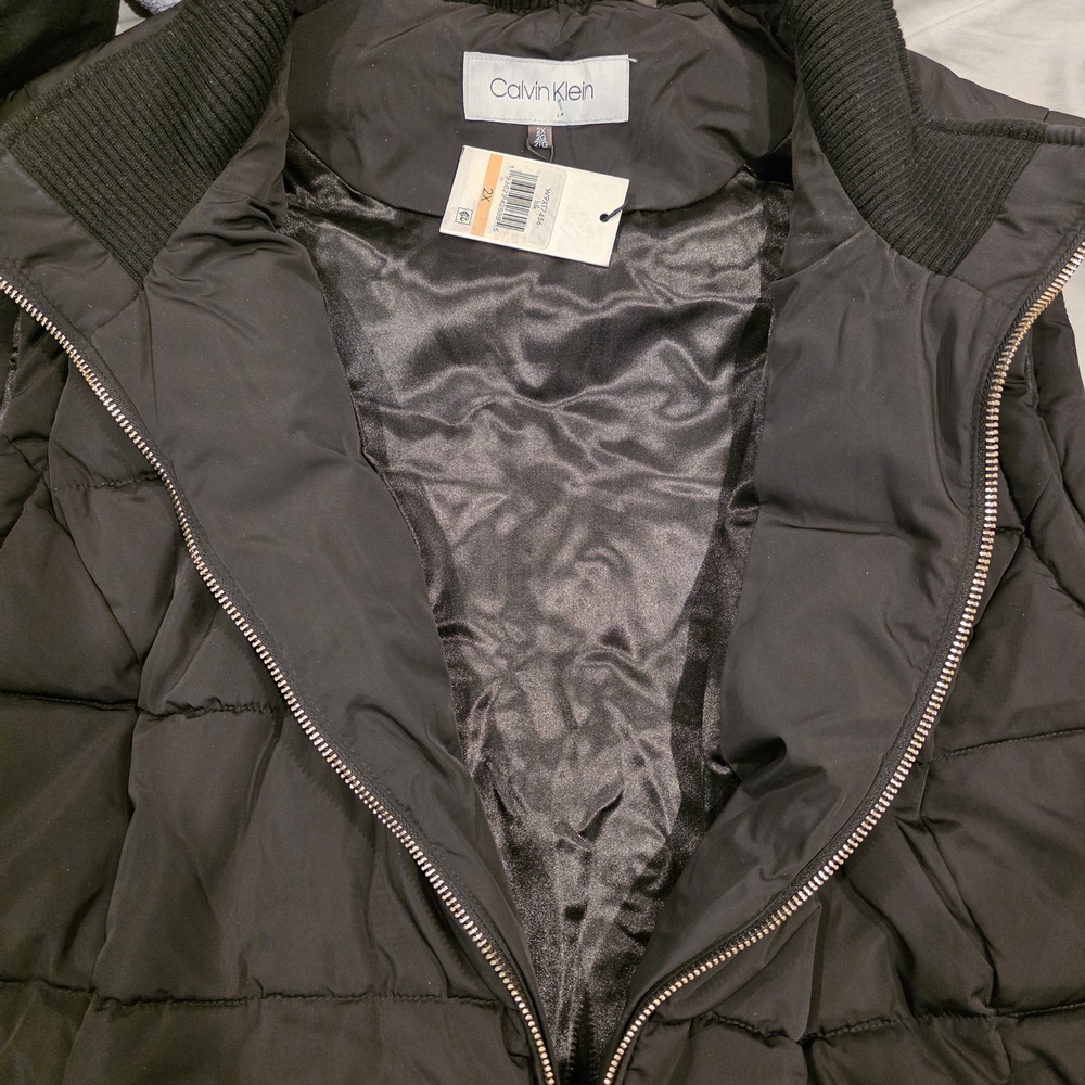 Calvin Klein Black Quilted Vest - Picture 4 of 5